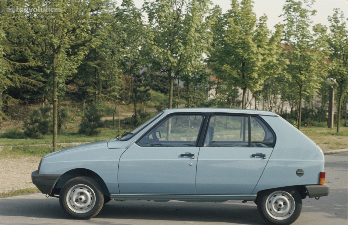 Citroen CITROEN Visa 0.7L 4MT FWD (35 HP)