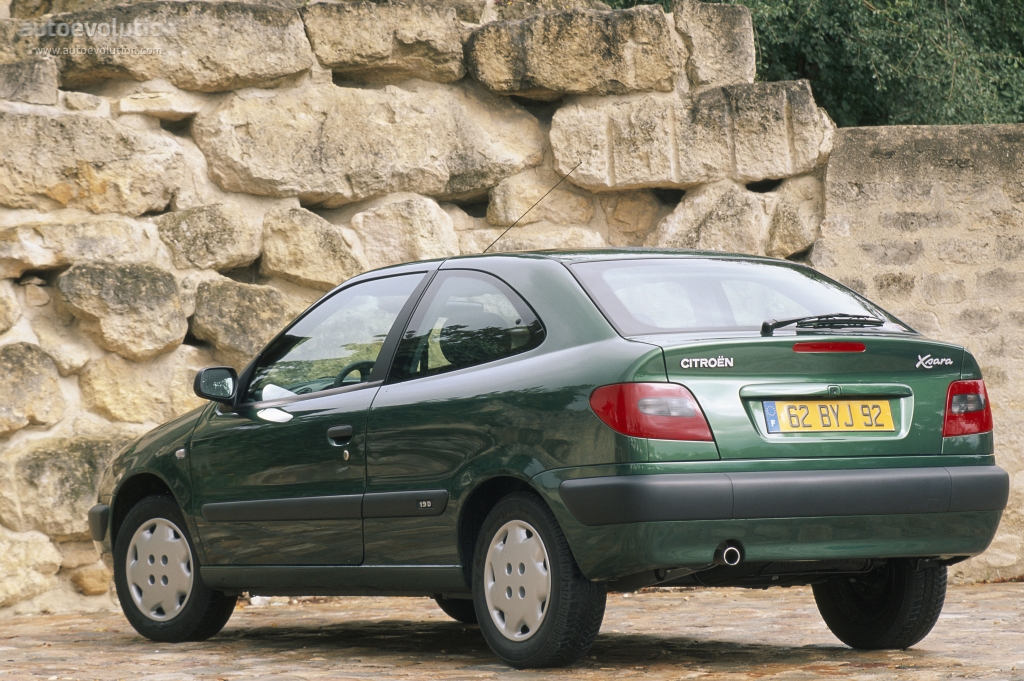 Citroen Xsara Coupe photo 4