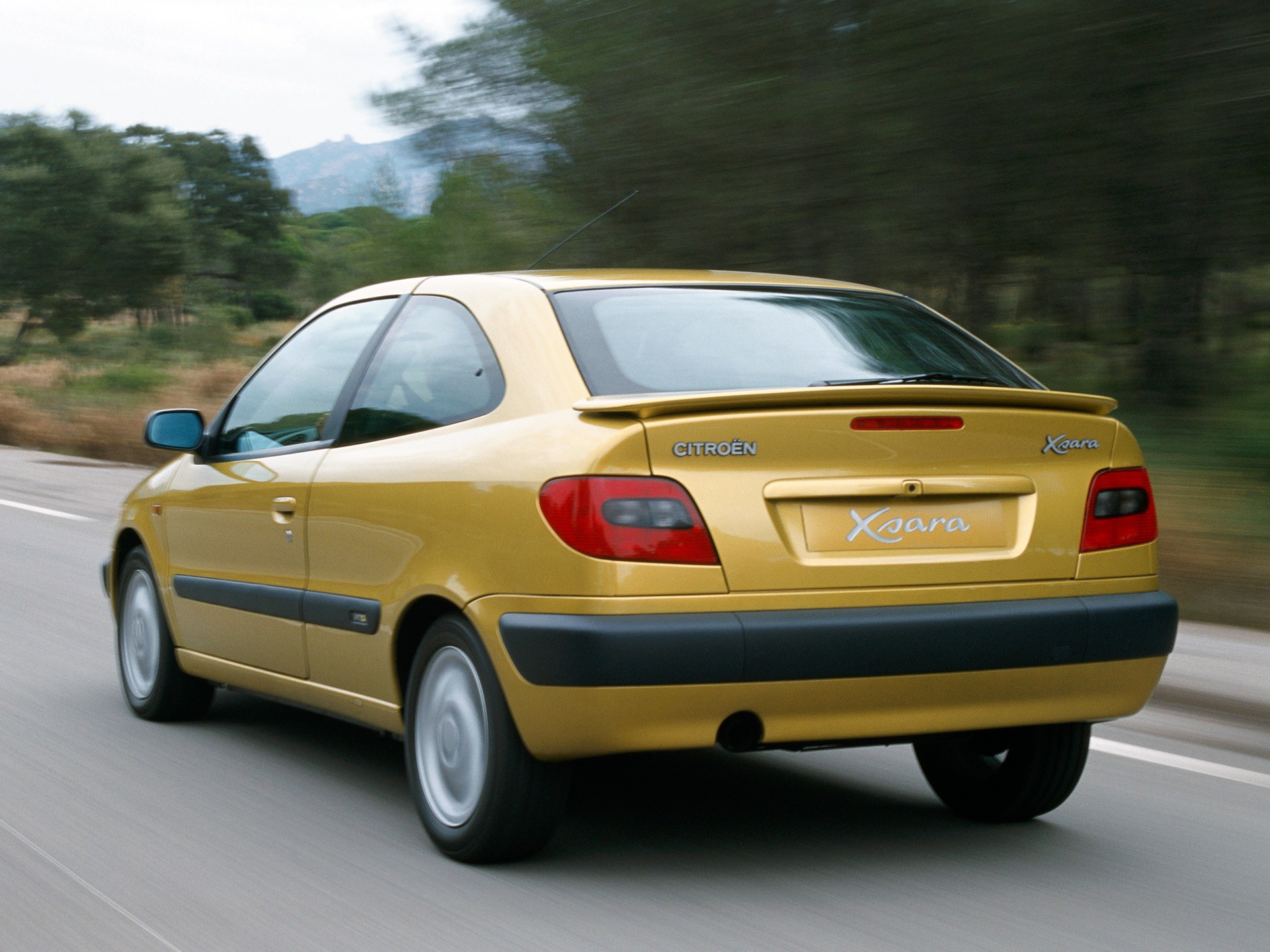 Citroen Xsara Coupe photo 9