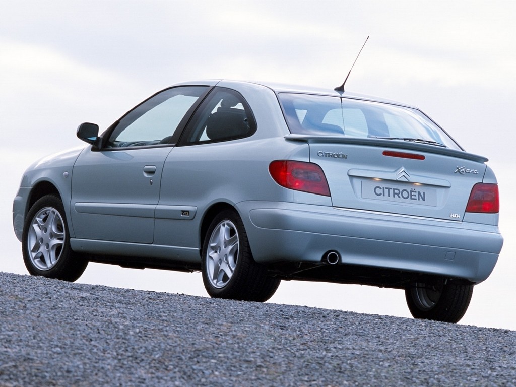 Citroen Xsara Coupe photo 9