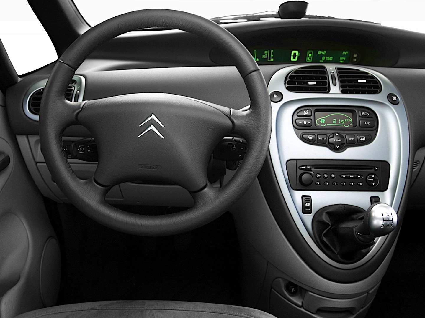 Citroen Xsara Picasso photo 43