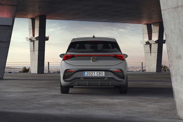 Cupra Born photo 20