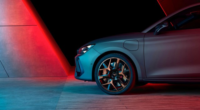 Cupra Leon photo 5