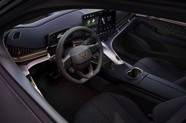 Cupra Tavascan photo 21