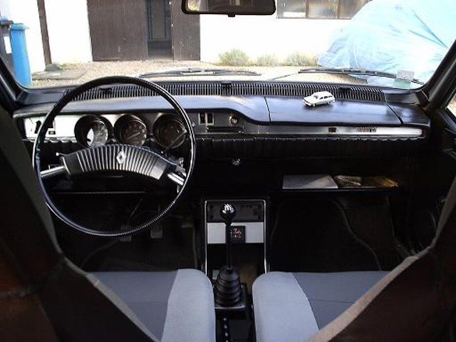 Dacia 1300 Foto 10