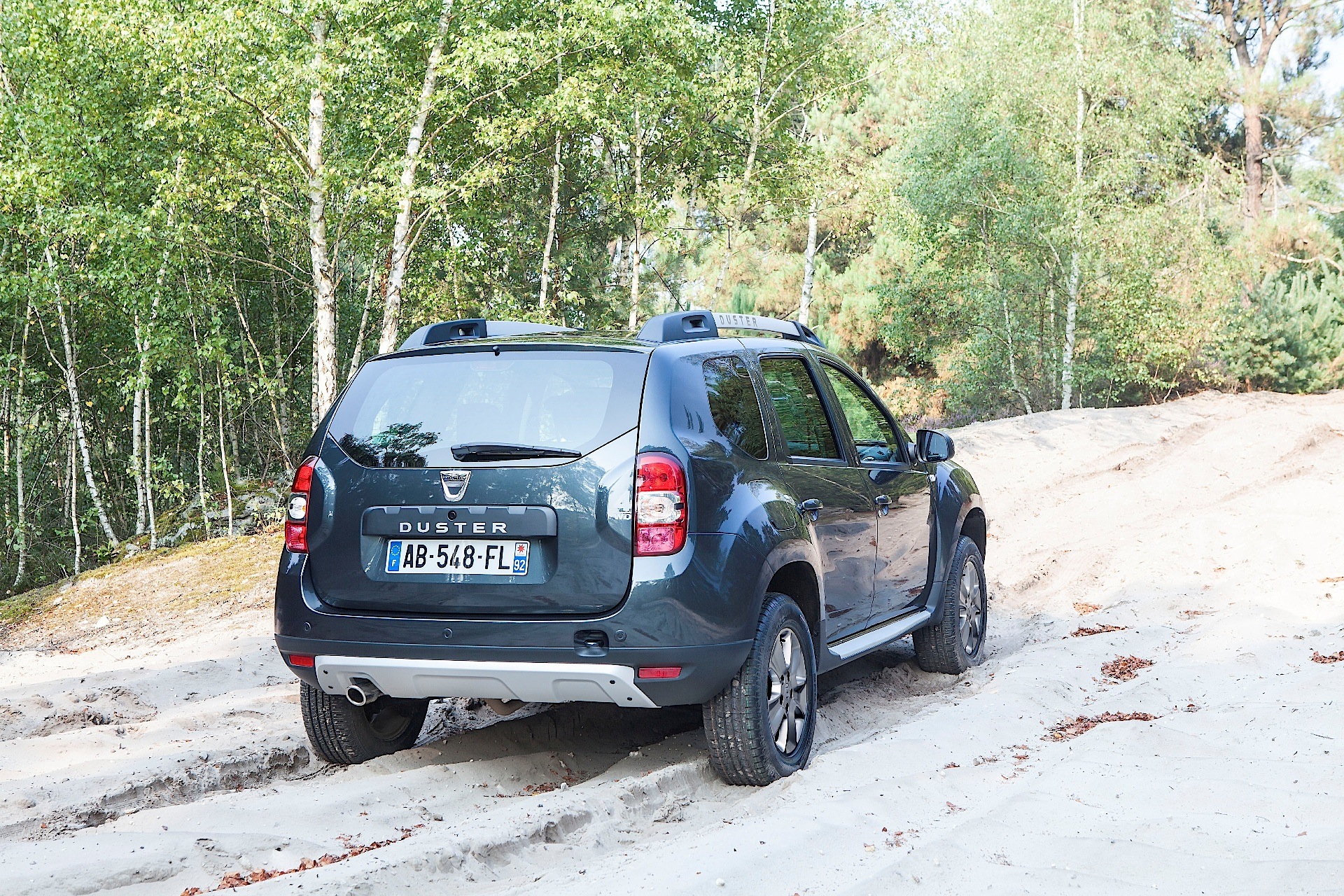 Dacia Duster photo 12