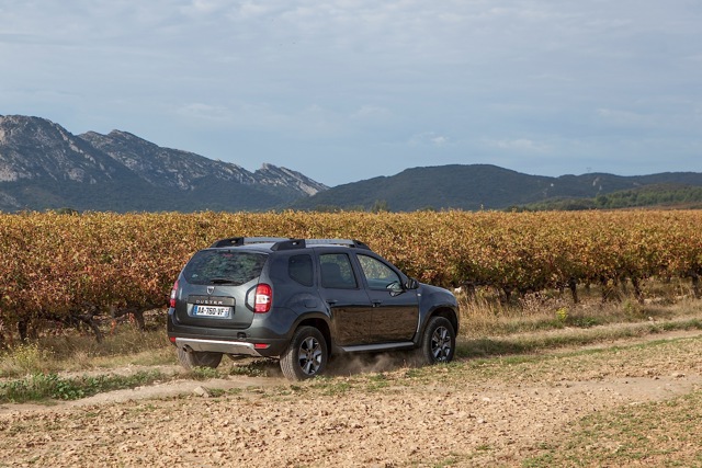 Dacia Duster photo 35