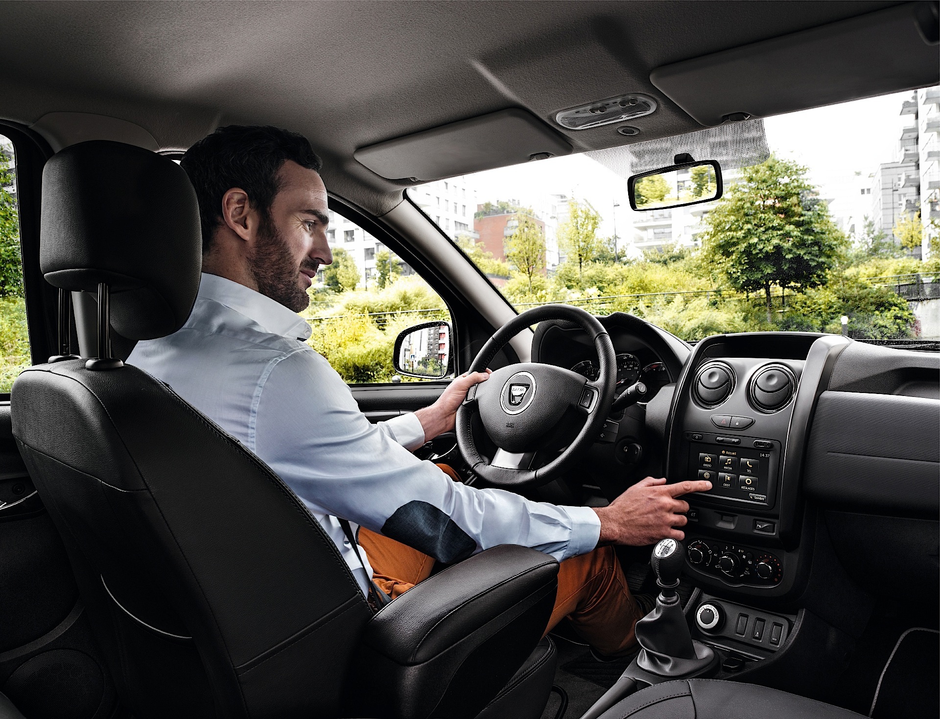 Dacia Duster photo 88