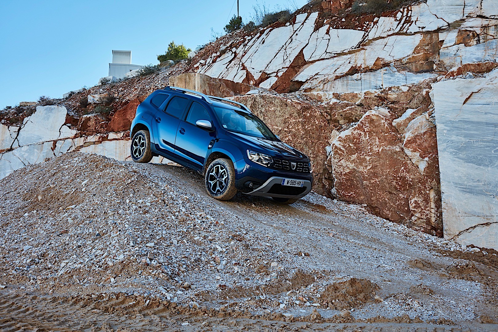 Dacia Duster photo 16