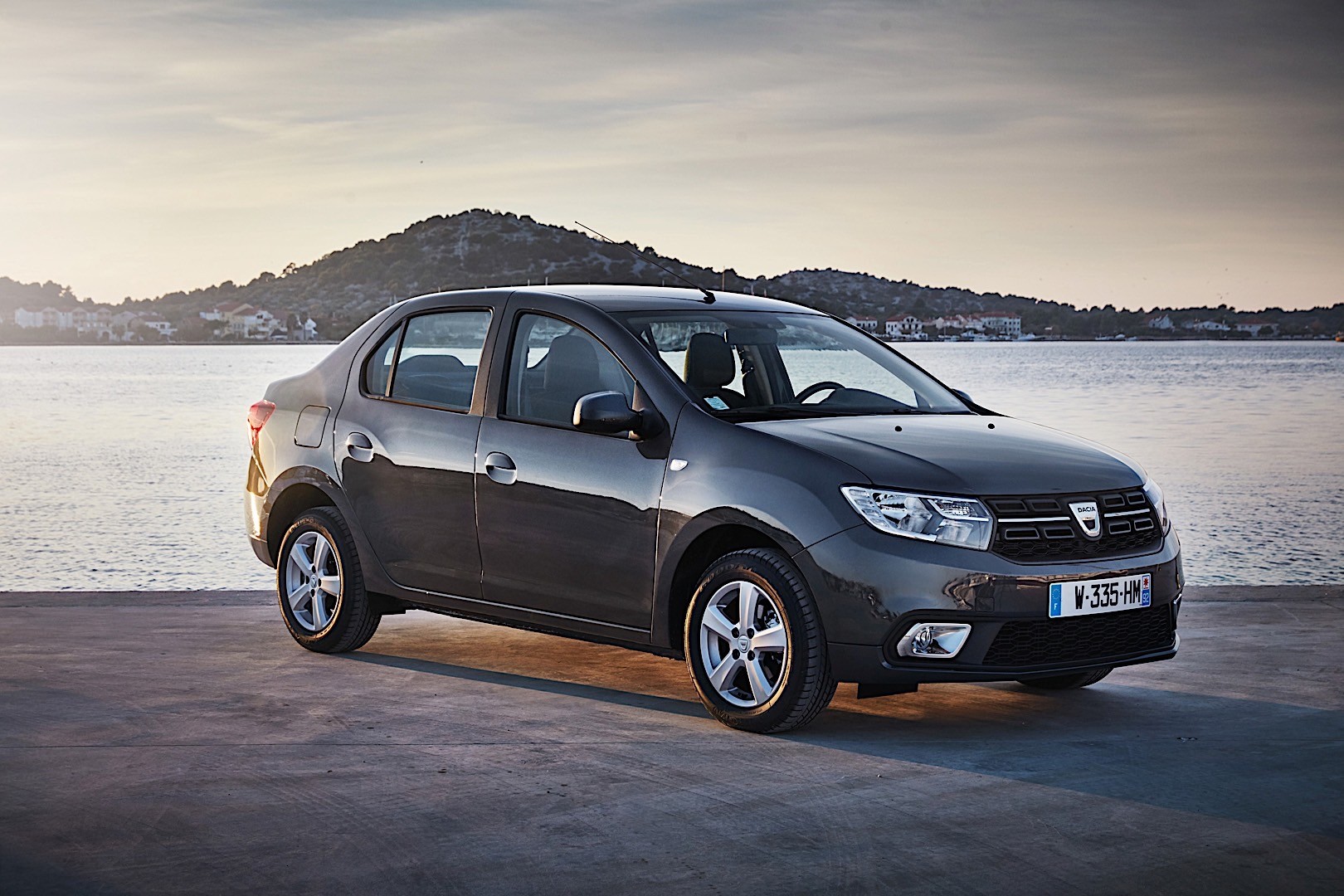 Dacia Logan photo 14