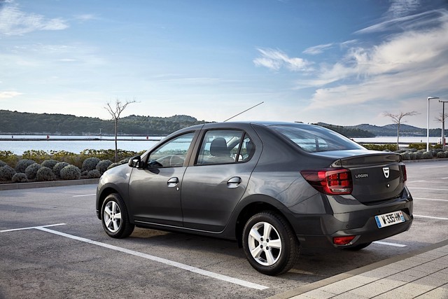 DACIA Logan