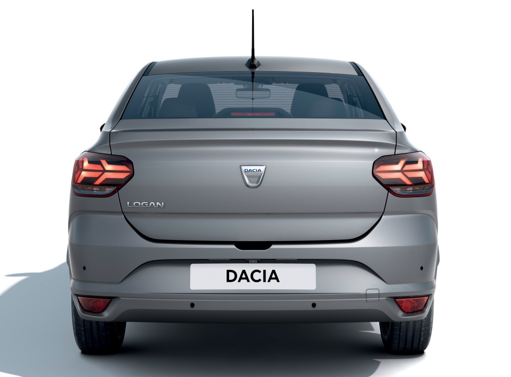 Dacia Logan photo 2