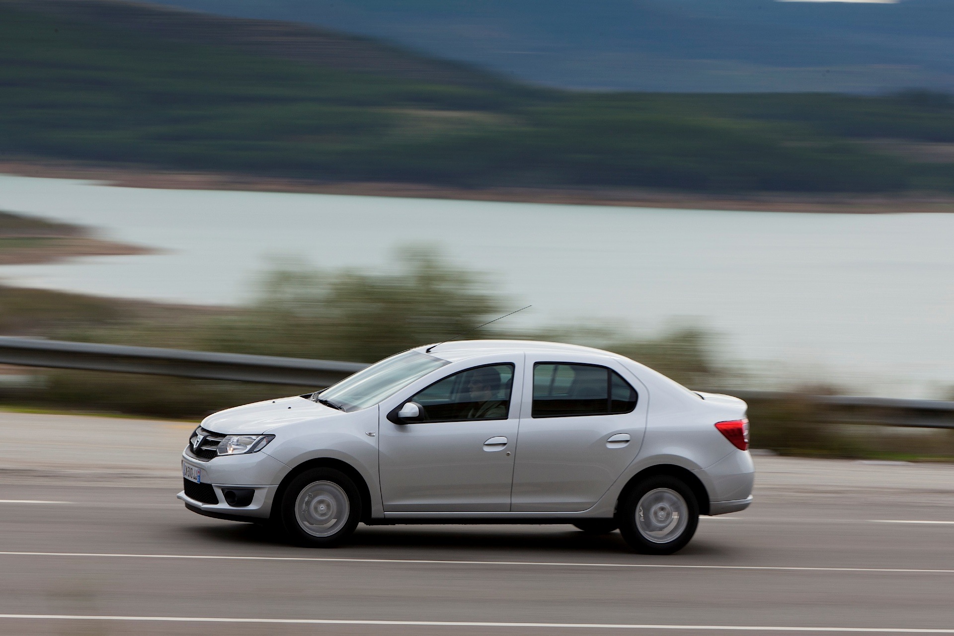 Dacia Logan photo 24