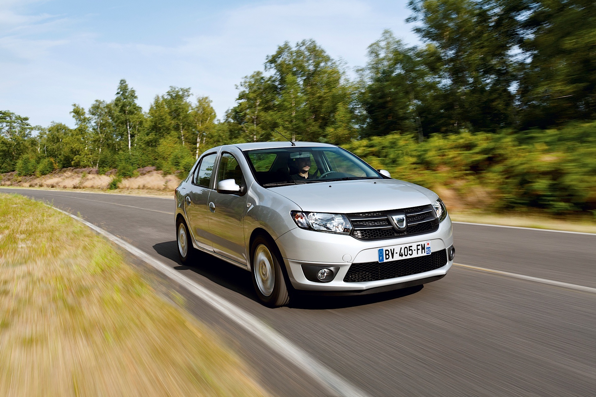 Dacia Logan photo 15