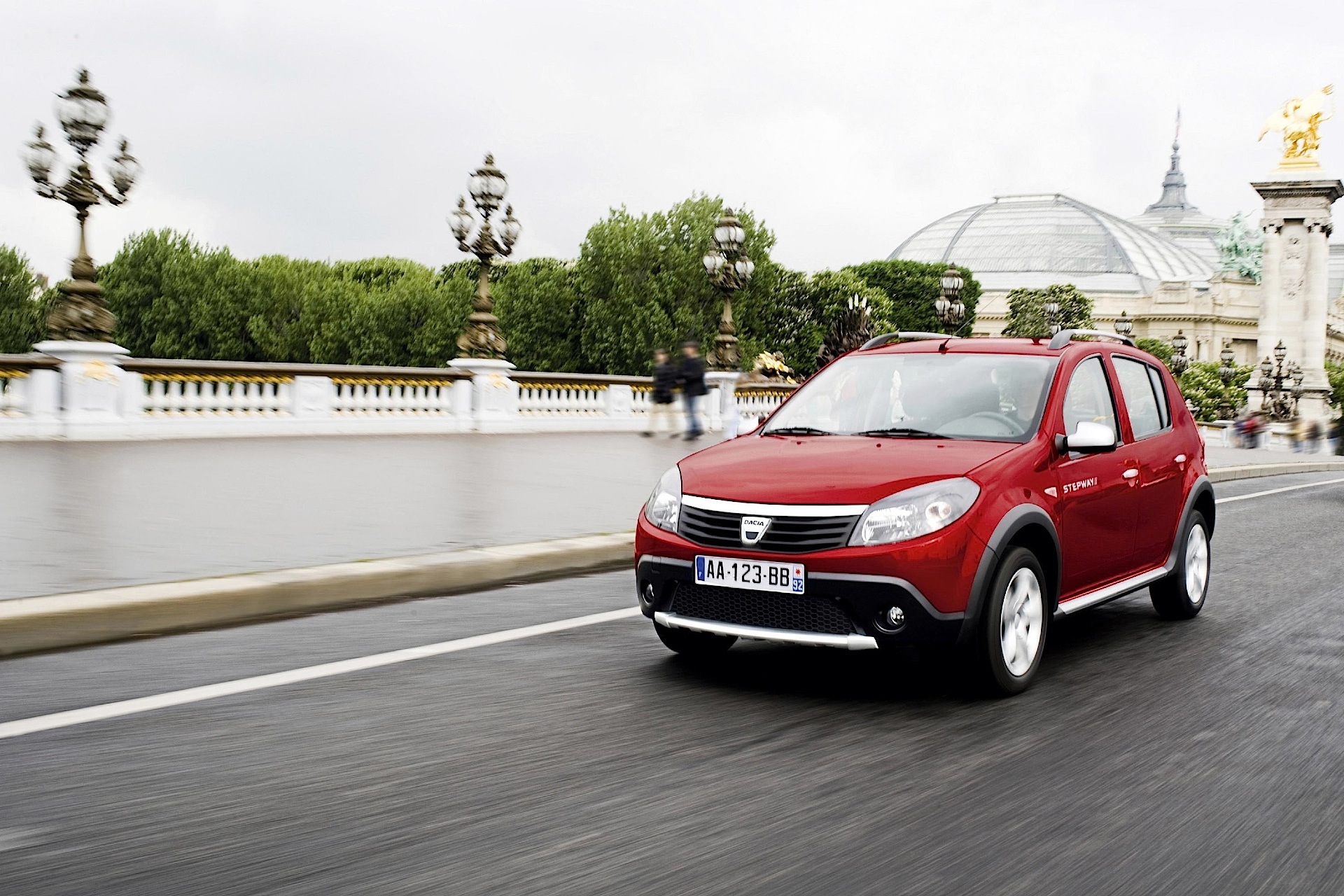 Dacia Sandero Stepway photo 2