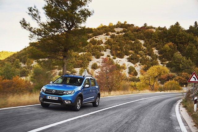 Dacia Sandero Stepway foto 2