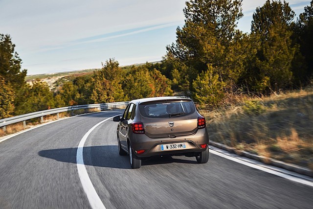 Dacia Sandero photo 4