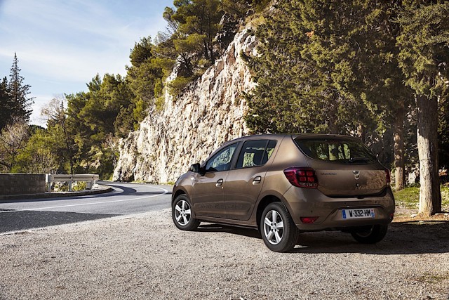 Dacia Sandero photo 11
