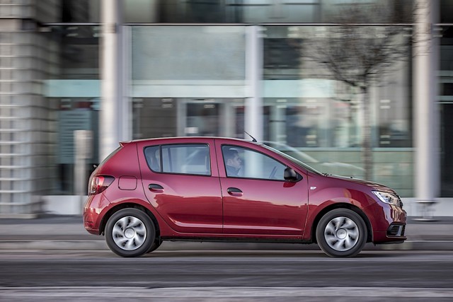 Dacia Sandero photo 29
