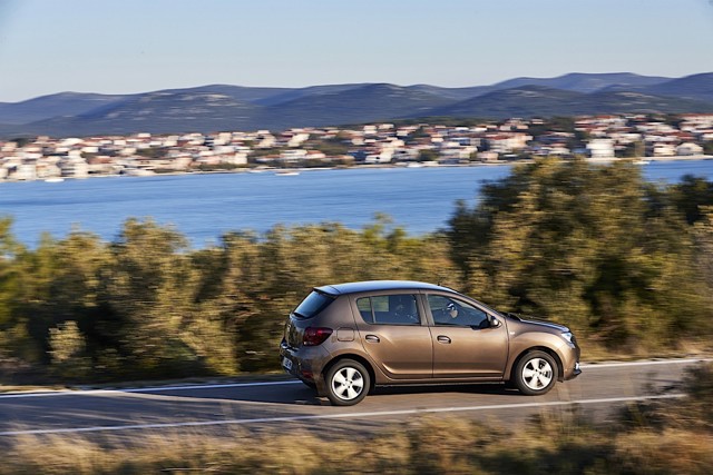 Dacia Sandero photo 33
