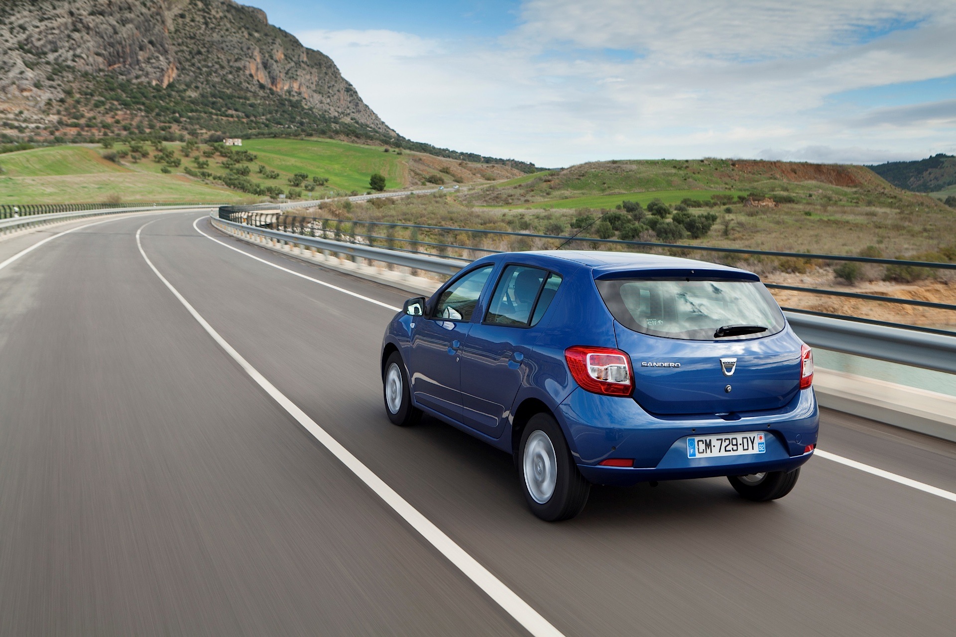 Dacia Sandero photo 18