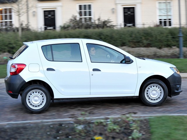 Dacia Sandero foto 31