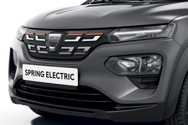 Dacia Spring photo 18