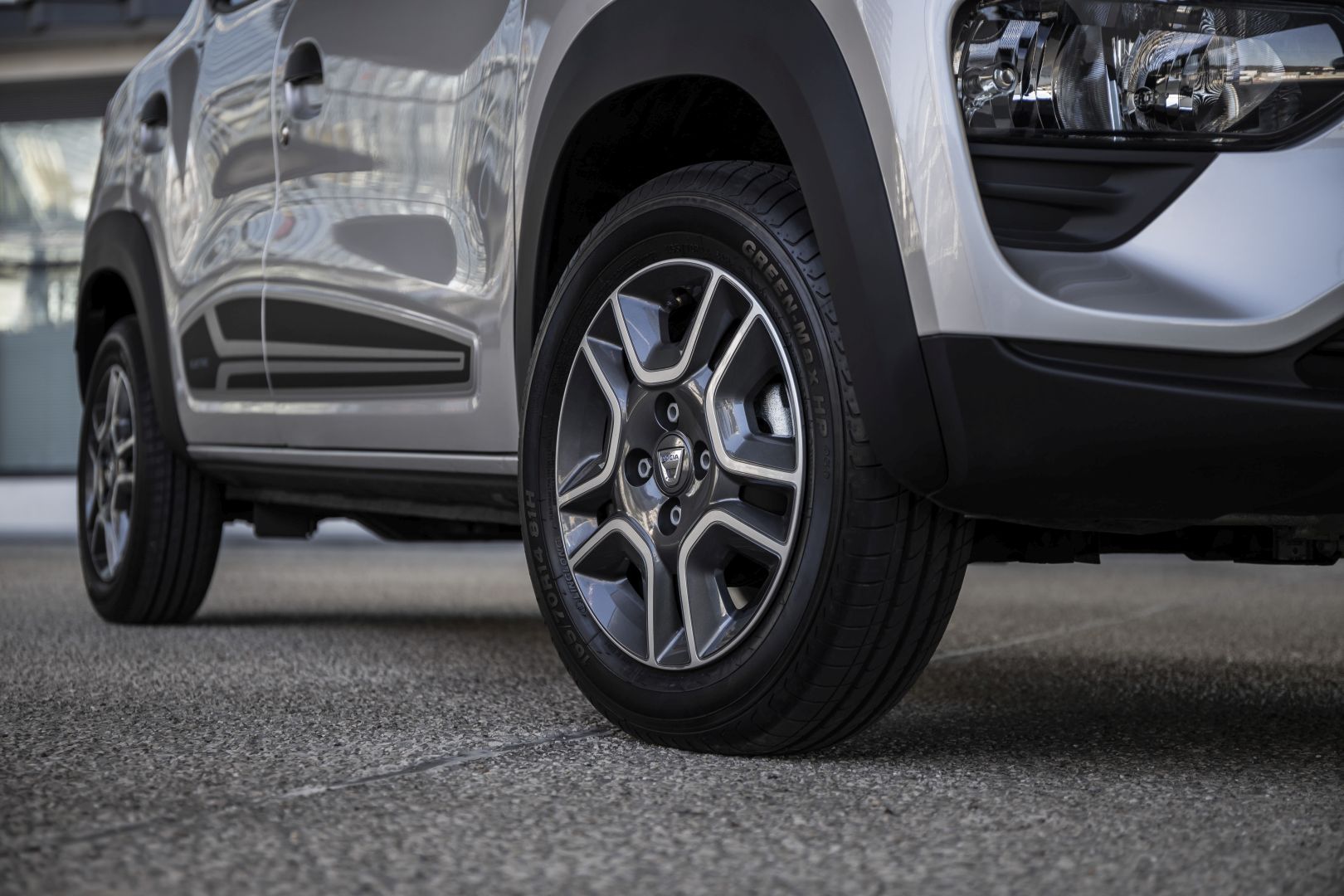 Dacia Spring photo 62