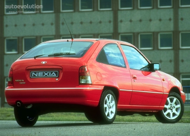 Daewoo Cielo Hatchback 3 Doors photo 2