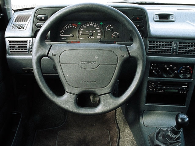 Daewoo Cielo Hatchback 3 Doors photo 4