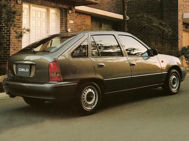 Daewoo Cielo Hatchback 5 Doors Foto 3