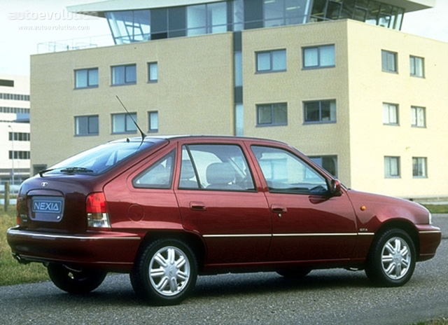 Daewoo Cielo Hatchback 5 Doors Foto 2