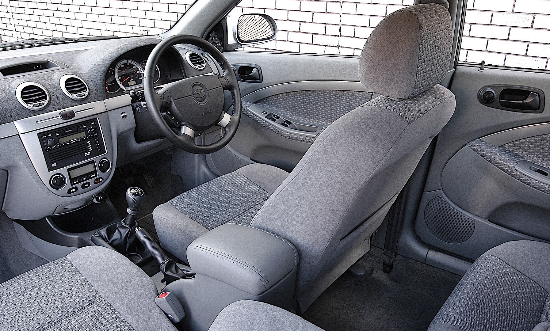 Daewoo Lacetti 5 Doors photo 37