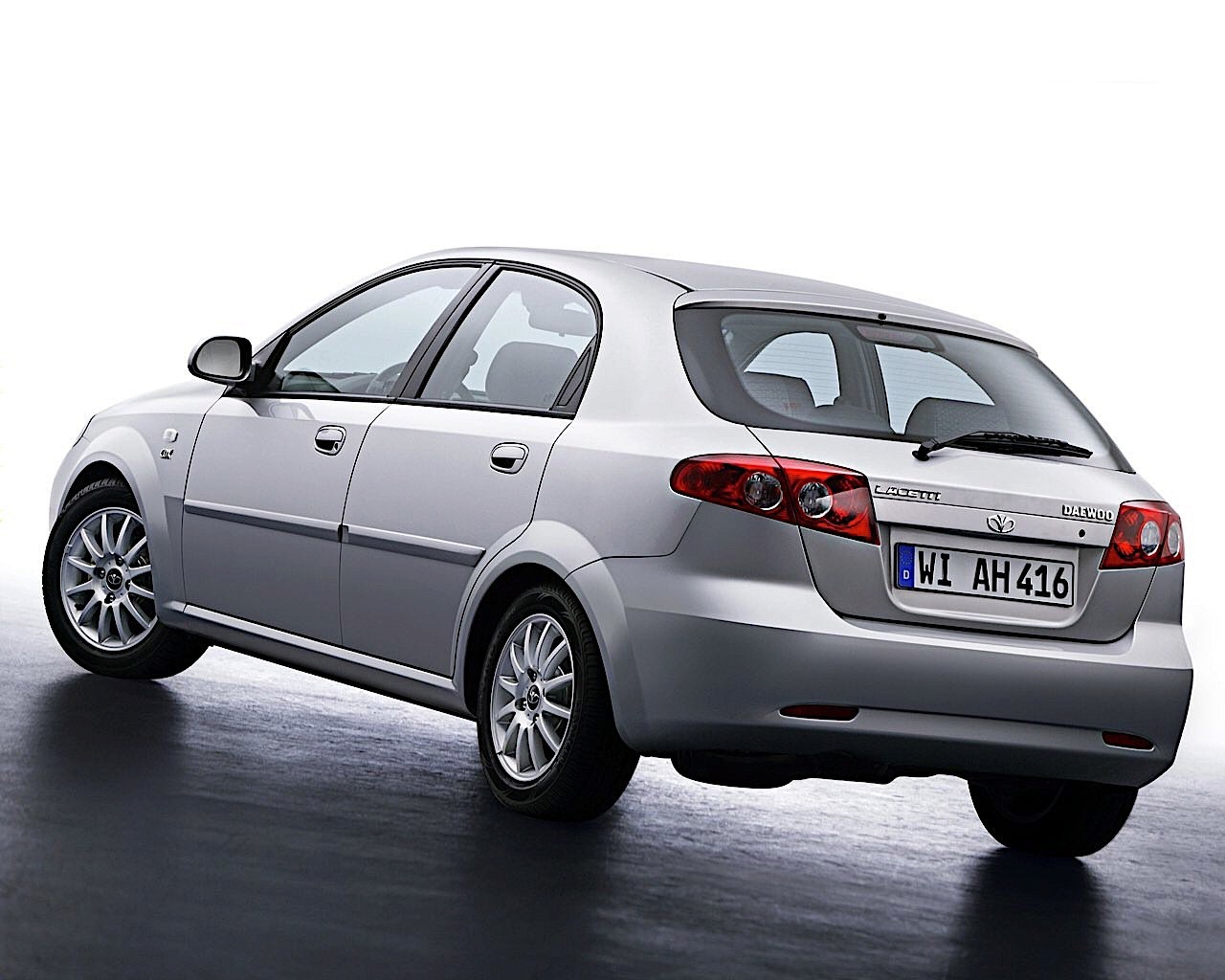 Daewoo Lacetti 5 Doors photo 14