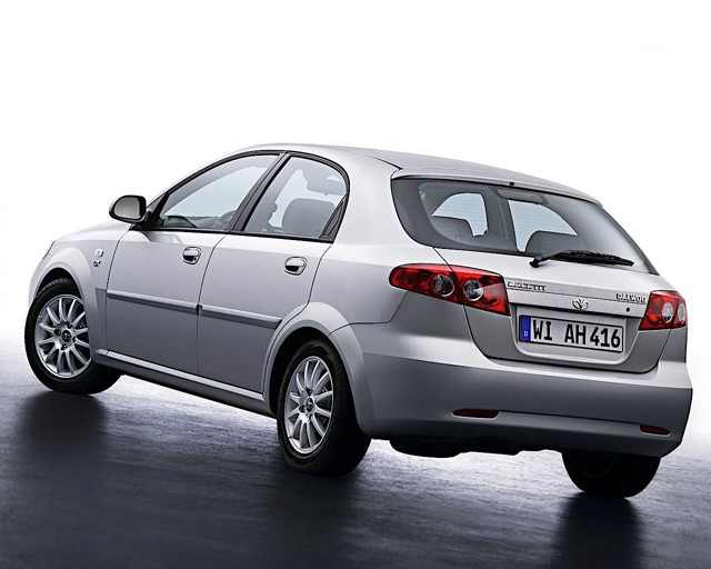 Daewoo Lacetti 5 Doors photo 14