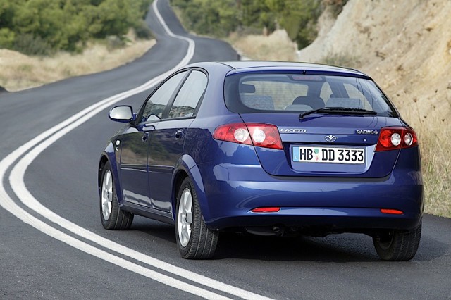 Daewoo Lacetti 5 Doors photo 26