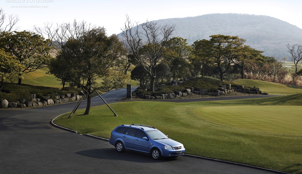 Daewoo Lacetti Wagon photo 3