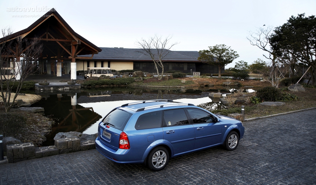 Daewoo Lacetti Wagon photo 4