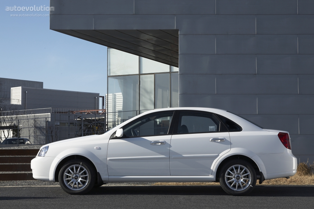 Daewoo Lacetti photo 3