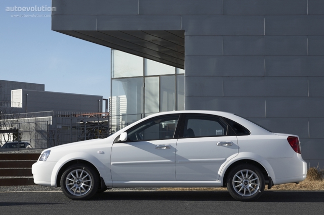 Daewoo Lacetti photo 3