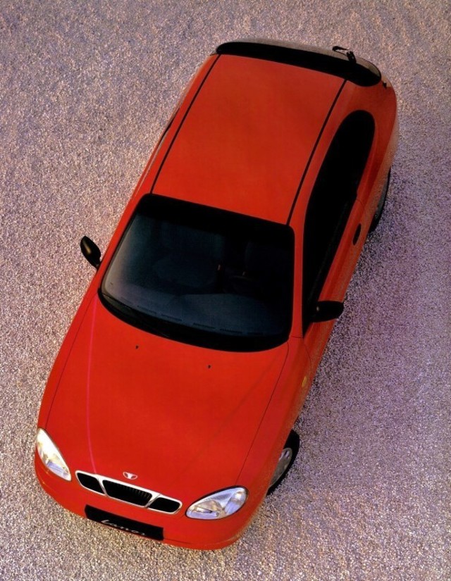 Daewoo Lanos Hatchback 3 Doors Foto 9