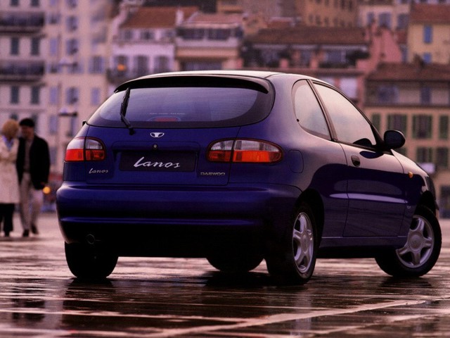 Daewoo Lanos Hatchback 3 Doors Foto 7