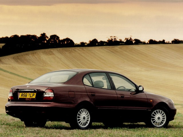 Daewoo Leganza photo 22