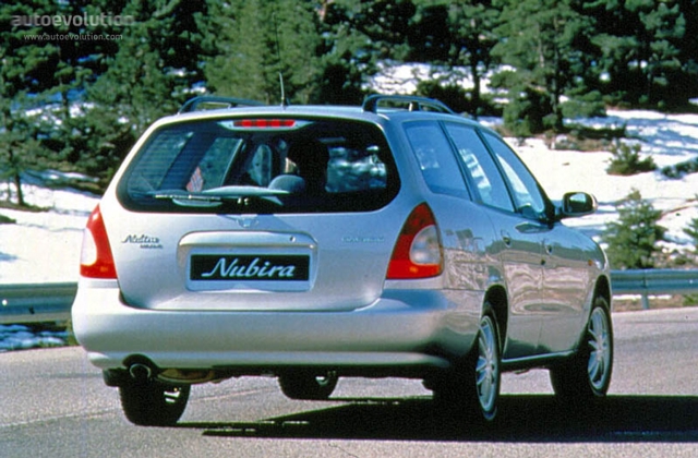 Daewoo Nubira Estate photo 1