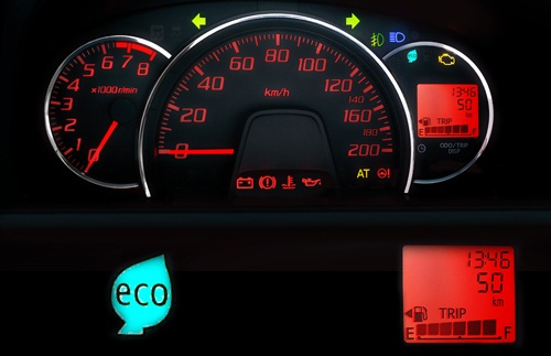 Daihatsu Ayla photo 15