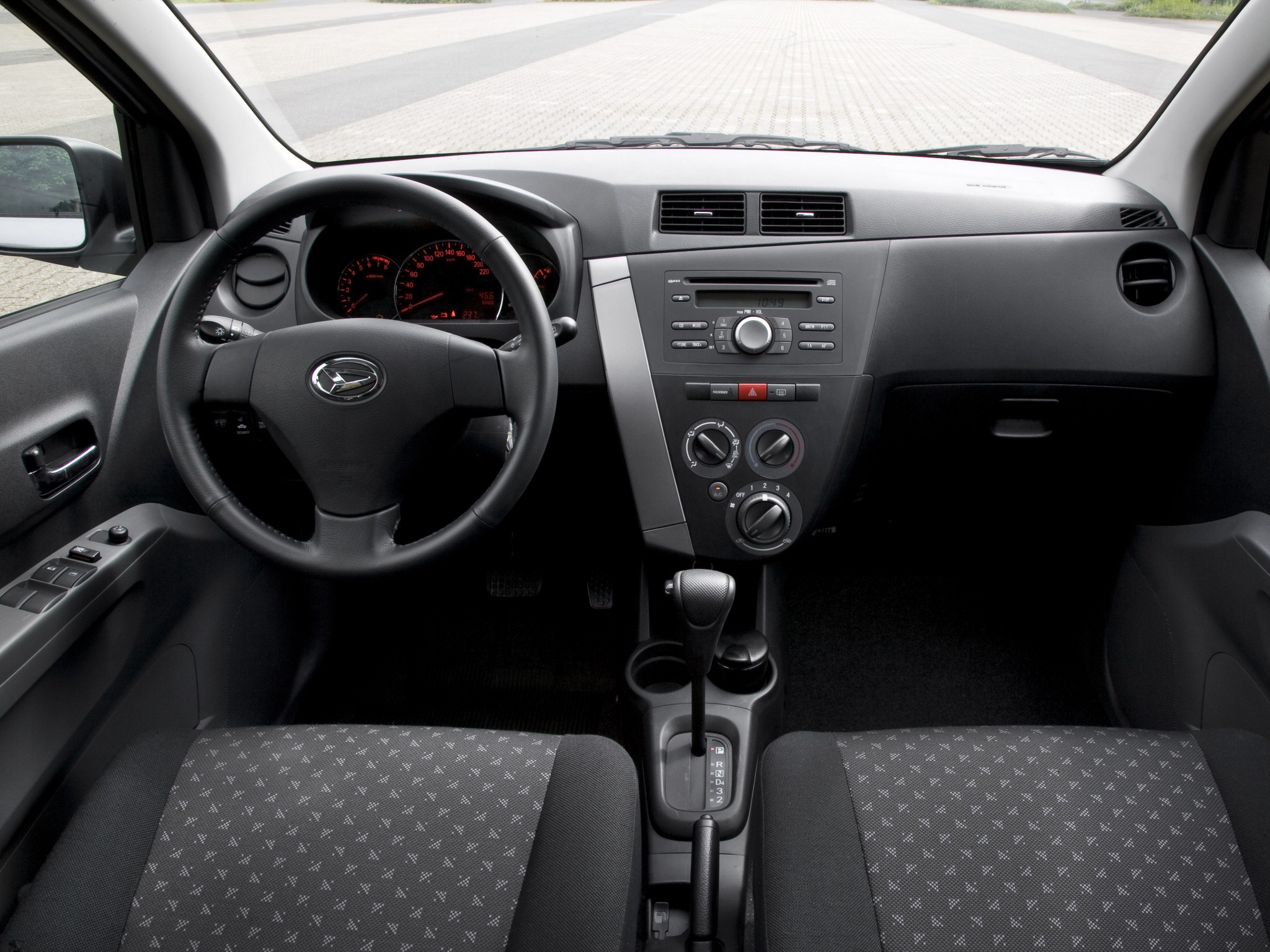 Daihatsu Cuore photo 28