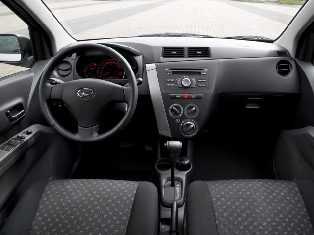 Daihatsu Cuore foto 28