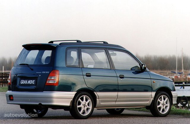 Daihatsu Gran Move Foto 2
