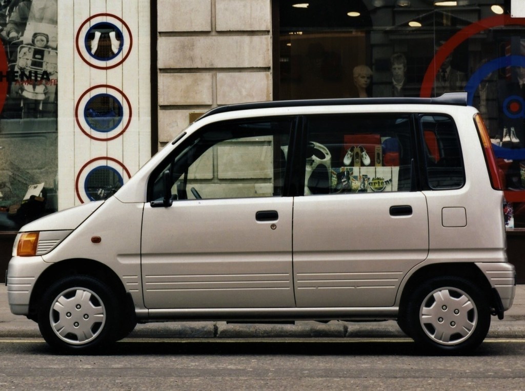 Daihatsu Move photo 3