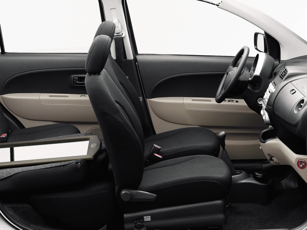 Daihatsu Sirion 2 photo 27